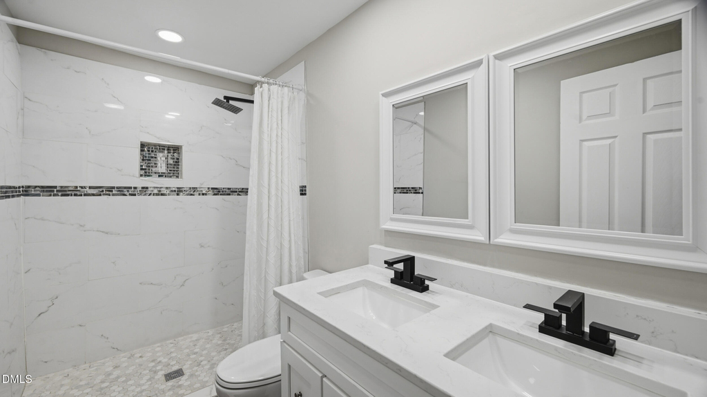 1208 Drew Street - Photo 8