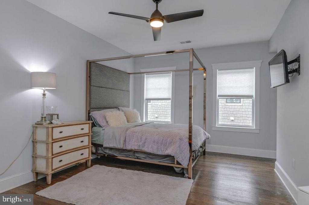 10704 Warwick Avenue - Photo 26