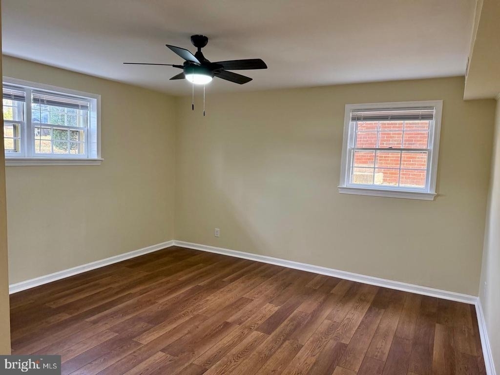 1428 Payne Street - Photo 7