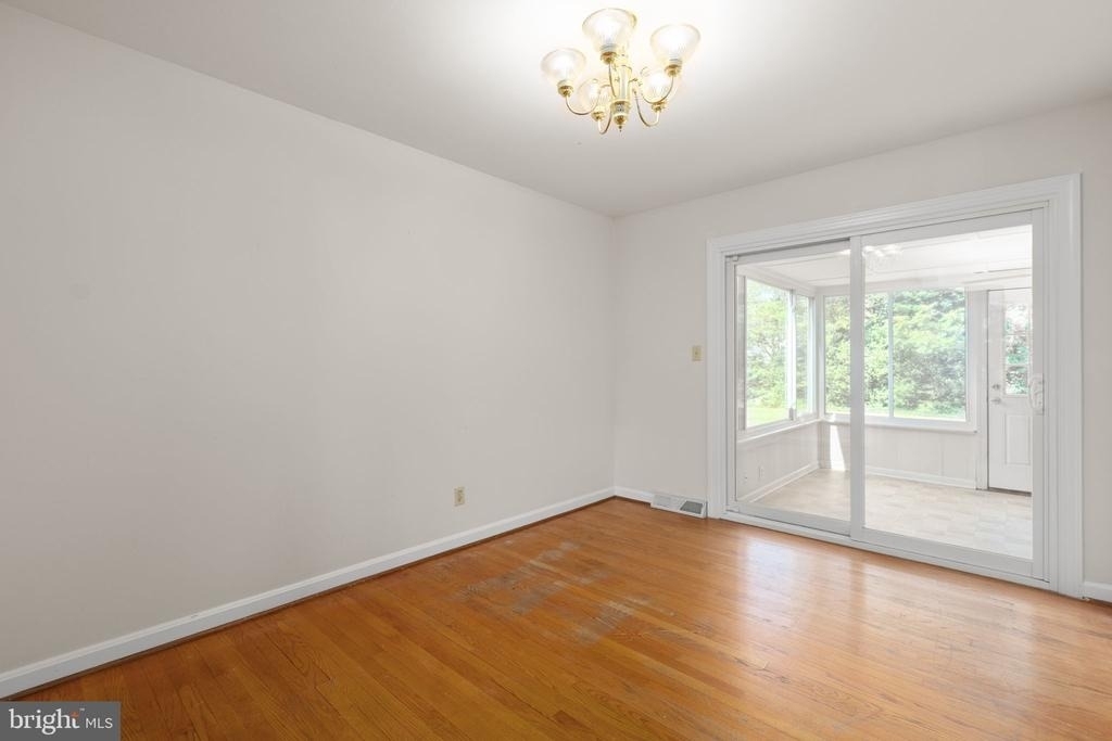 125 Hillcrest Drive - Photo 8