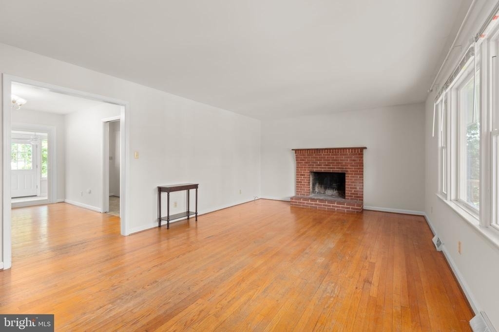 125 Hillcrest Drive - Photo 4