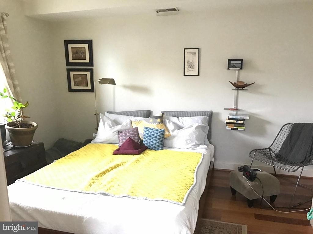 1219 Oronoco Street - Photo 21