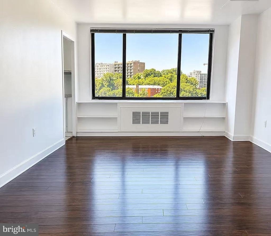 1121 Arlington Boulevard - Photo 7