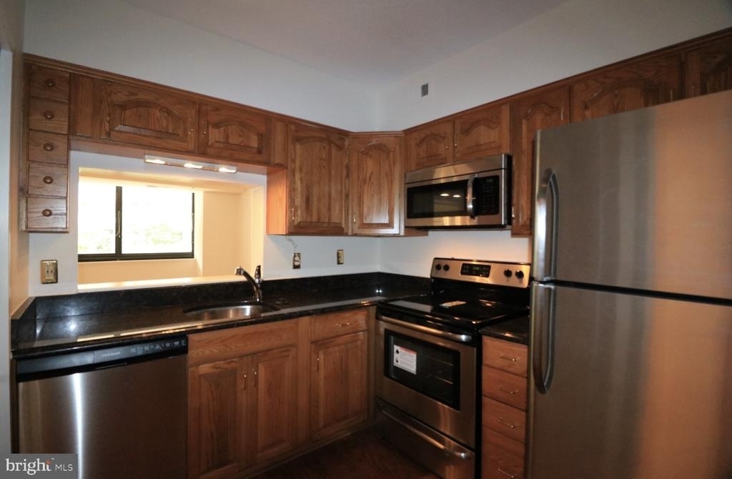 1805 Crystal Drive - Photo 1