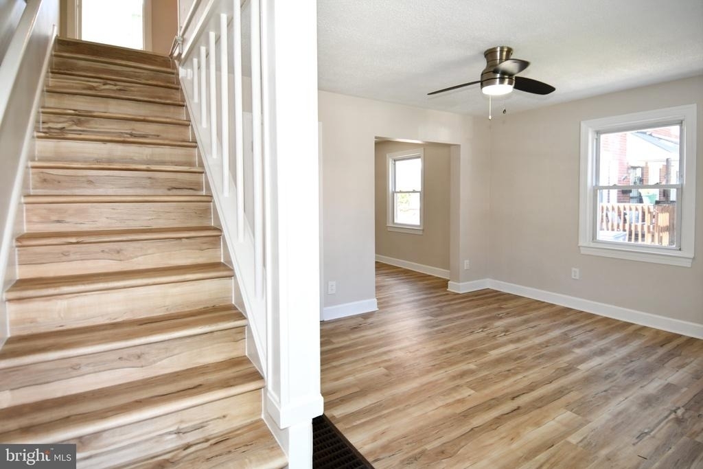 2124 S Oxford Street - Photo 14
