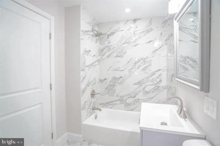 1714 Snyder Avenue - Photo 8