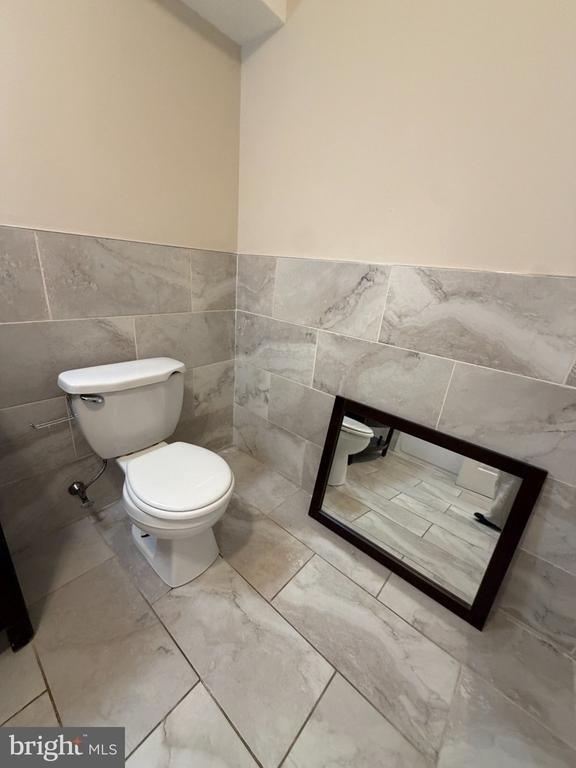 2608 Thompson Street - Photo 15