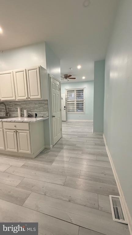 5449 Pine Street - Photo 6