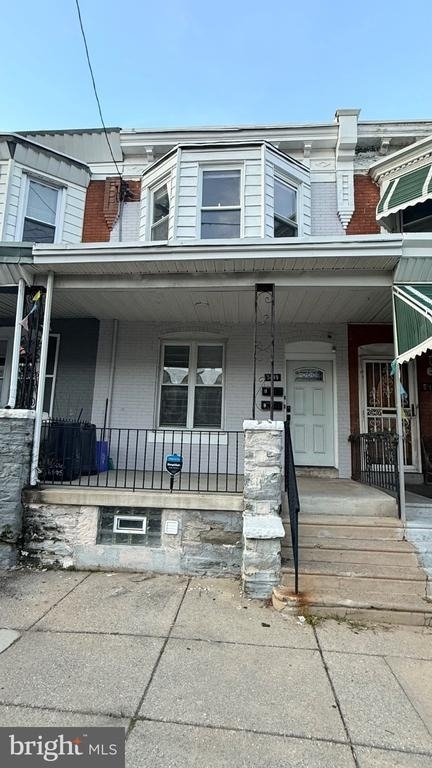 5449 Pine Street - Photo 0