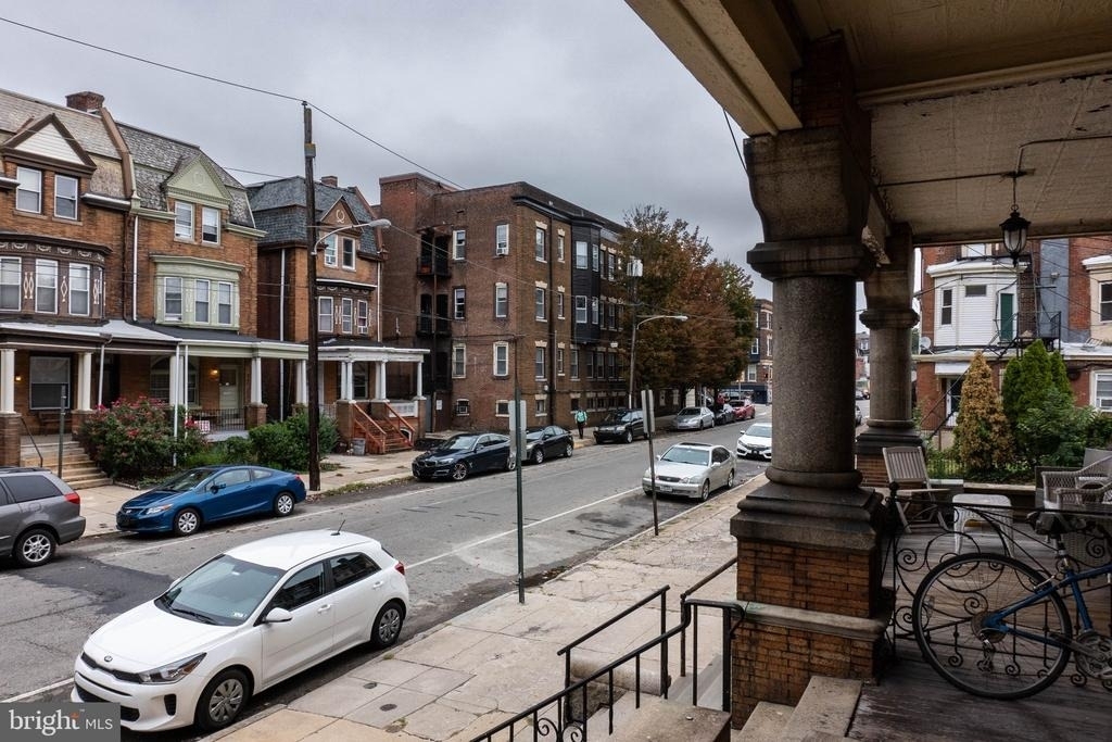 223 S 44th Street - Photo 7