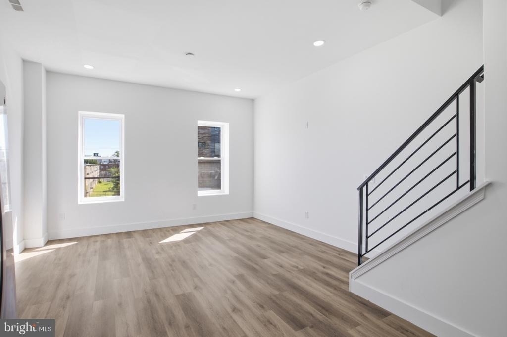 1520 S 22nd Street - Photo 4