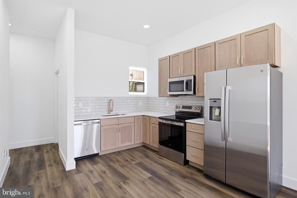 1520 S 22nd Street - Photo 5
