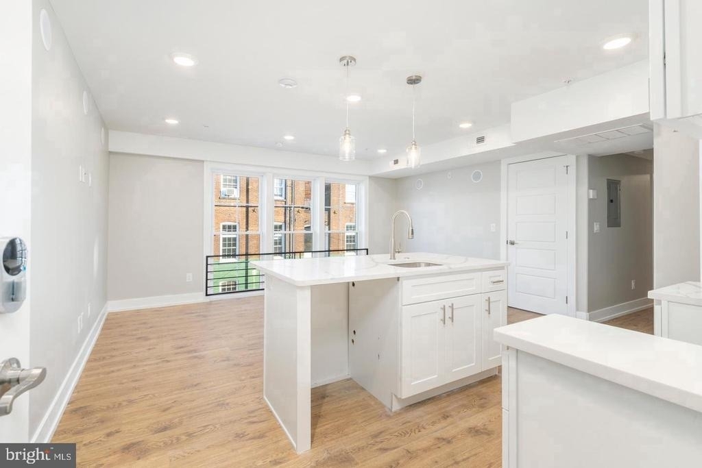 2304 N 9th Street - Photo 4