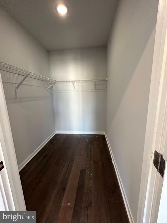 5542 Ridge Avenue - Photo 7