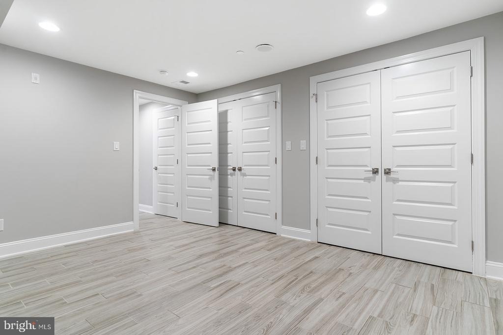 1419 Poplar Street - Photo 25