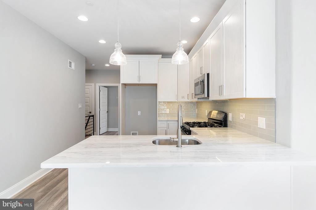 1419 Poplar Street - Photo 4