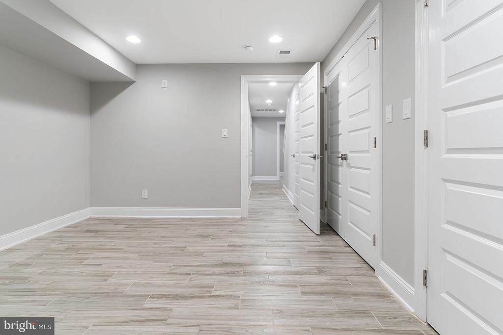1419 Poplar Street - Photo 26