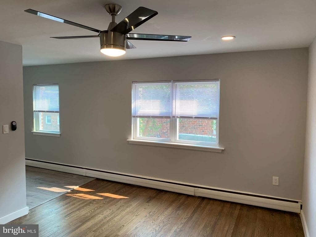 907 E Cliveden Street - Photo 13