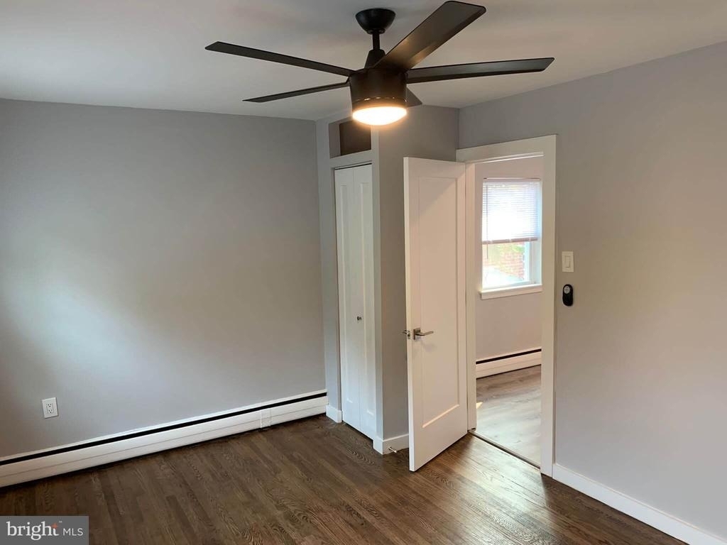 907 E Cliveden Street - Photo 12