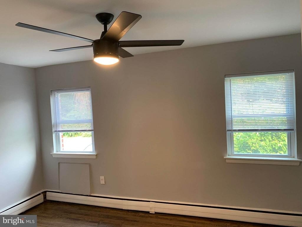 907 E Cliveden Street - Photo 14