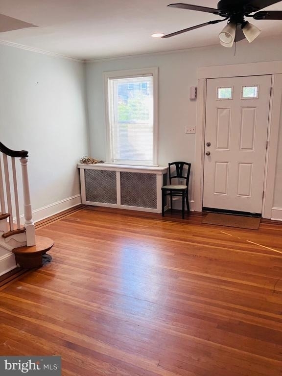366 Sharpnack Street - Photo 3