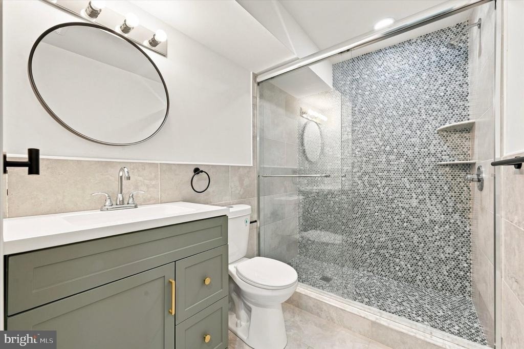 1644 N Marshall Street - Photo 10