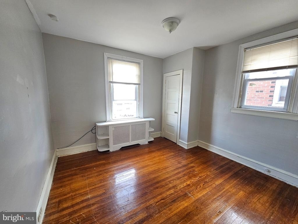 4723 Shelmire Avenue - Photo 7