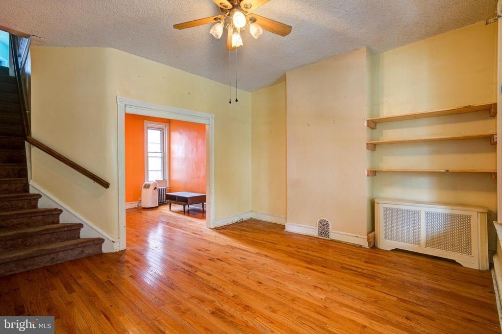231 E Sydney Street - Photo 7