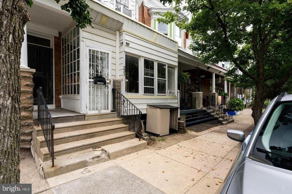 231 E Sydney Street - Photo 19