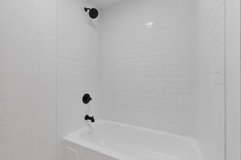 14305 Vandever St - Photo 30