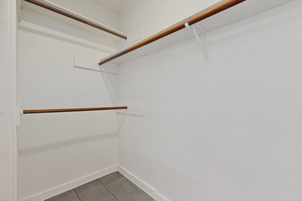 14305 Vandever St - Photo 34