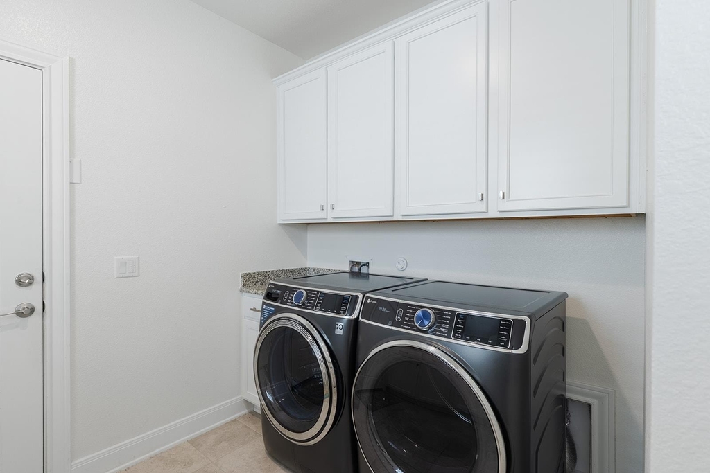 12716 Mogador St - Photo 27