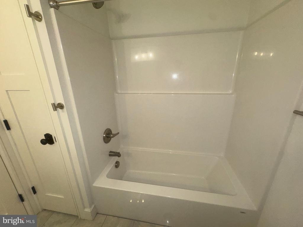1087 Mount Tom Road - Photo 8