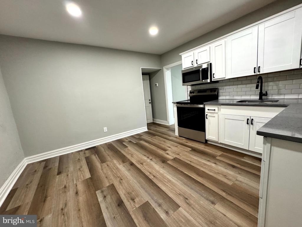 73 Byberry Road - Photo 13