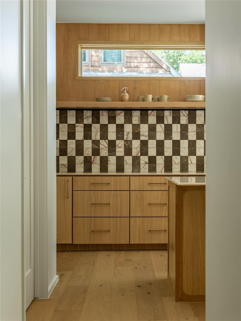 1102 Charlotte St - Photo 37