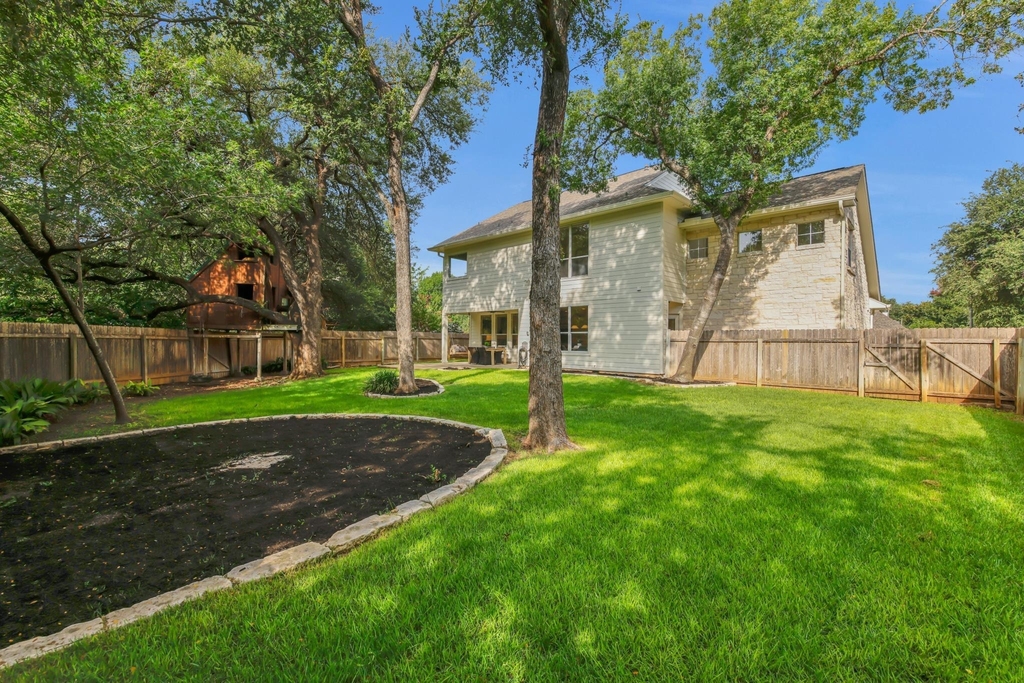 701 Oaklands Dr - Photo 32