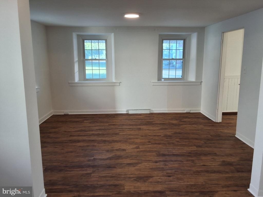1579 Main Street - Photo 8