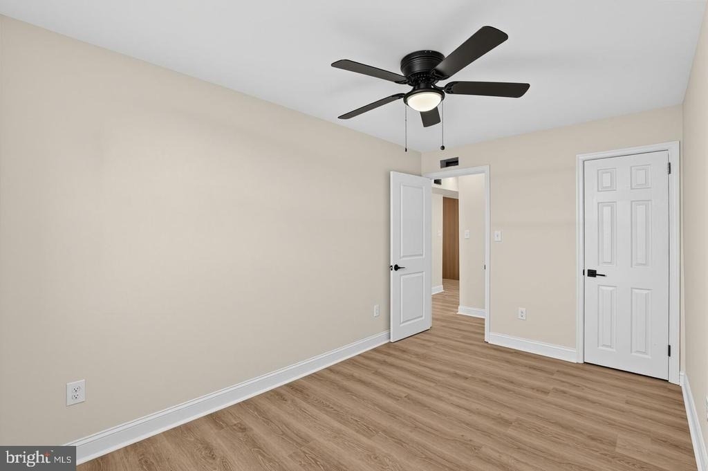 121 Rutledge Avenue - Photo 10