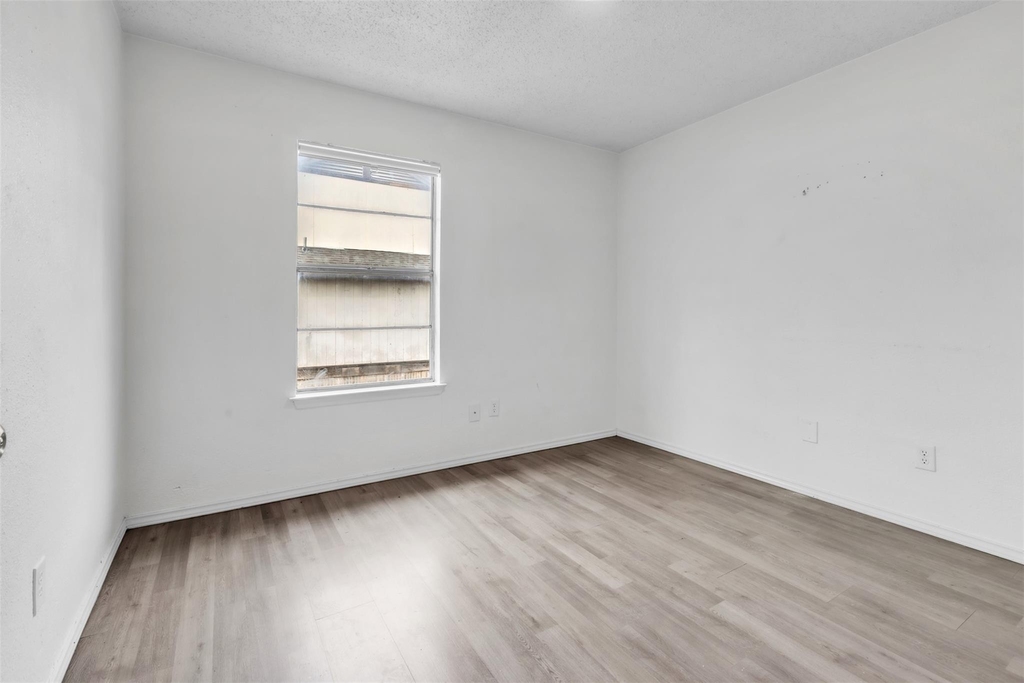 5805 Cougar Dr - Photo 7
