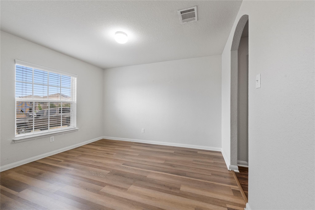 221 Koontz Loop - Photo 5