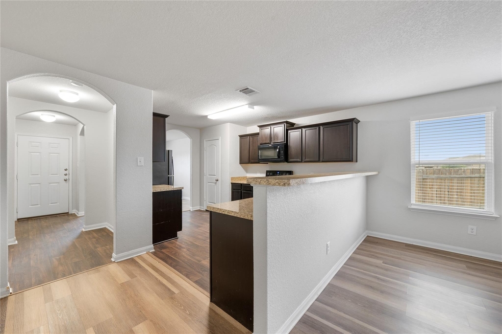 221 Koontz Loop - Photo 11