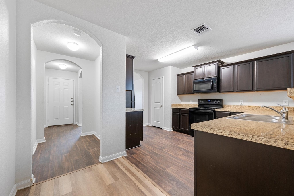221 Koontz Loop - Photo 24