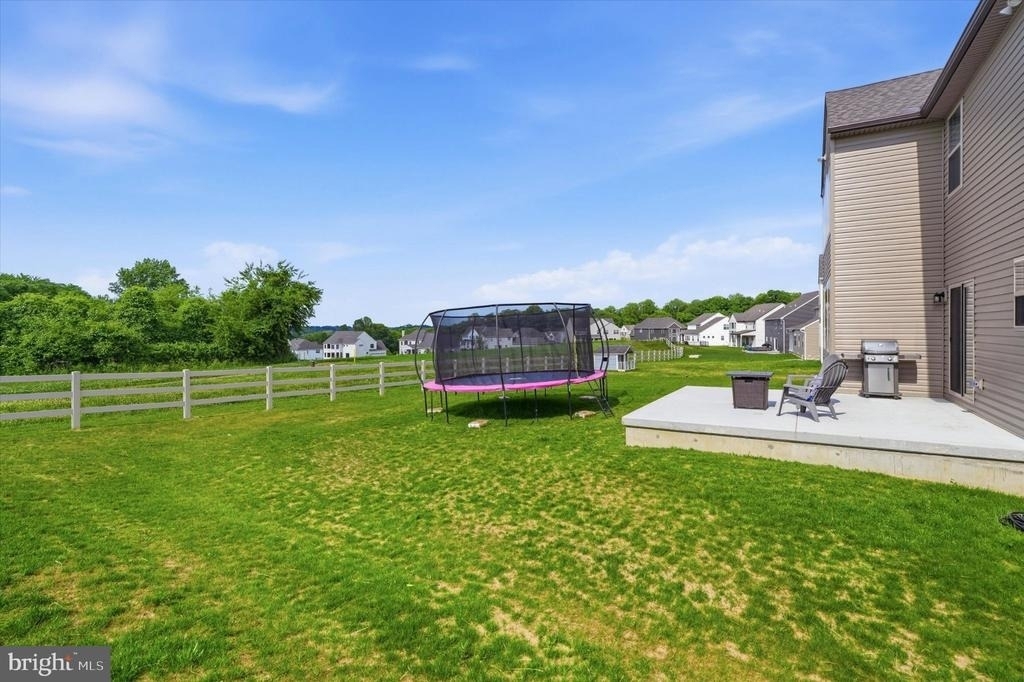 103 Janine Way - Photo 48