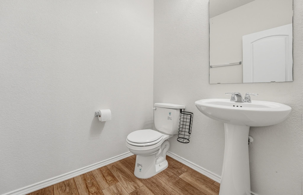 400 Bedford Falls Ln - Photo 15