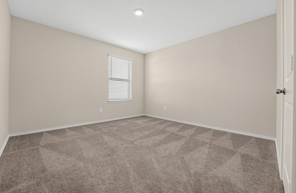 400 Bedford Falls Ln - Photo 8