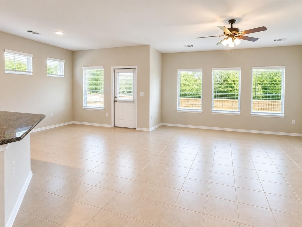180 Olympic Park Dr - Photo 6