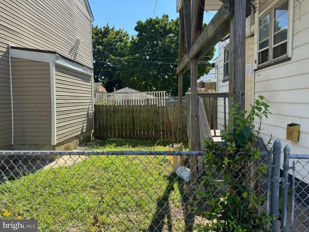 1600 S Broad Street - Photo 8