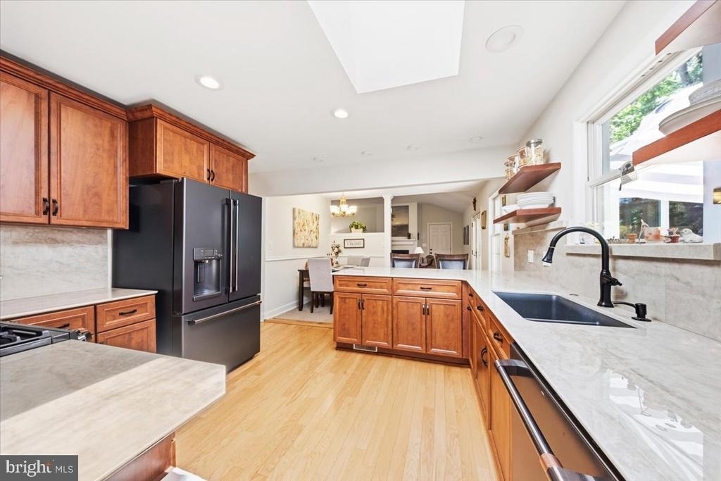 40 Pineknoll Drive - Photo 21