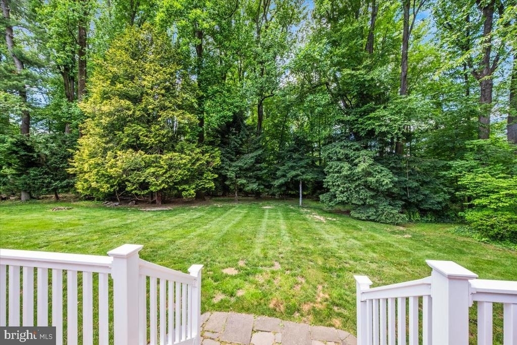 40 Pineknoll Drive - Photo 43