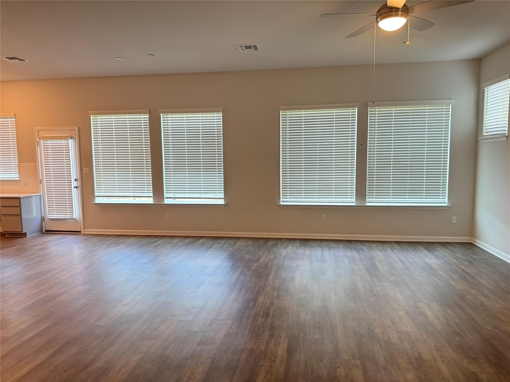3000 Chisholm Trail Rd - Photo 7